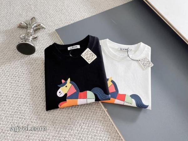 半袖Tシャツ高級感漂う 26新作限定版プリント 暖かな着心地LOEWEコピー 商品 ブランド 5