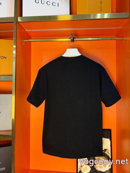 偽 ブランド 通販3万円以内新作商品 大人気カラー入荷! 品質保証最新作半袖Tシャツロエベ 3