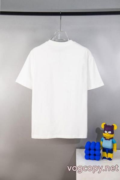 LOEWEコピー ブランド 優良半袖Tシャツ大人カジュアルな 2026即旬な装いに SS26極上発売 3