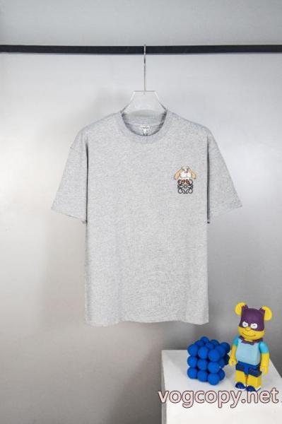 半袖TシャツLOEWE大人感漂う2026新作 有名モデル愛用アイテム 今年流ブランド レプリカ 5