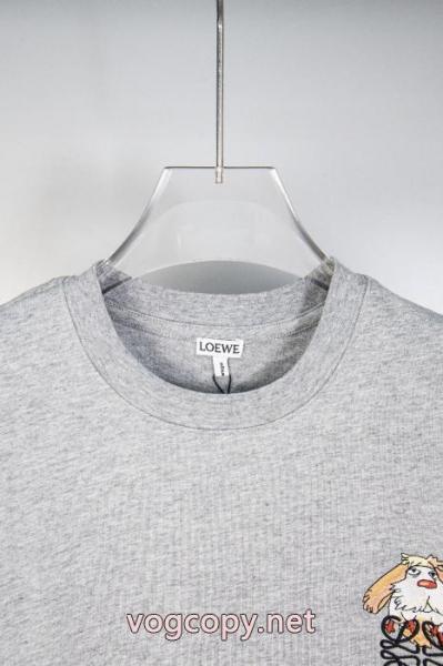 半袖TシャツLOEWE大人感漂う2026新作 有名モデル愛用アイテム 今年流ブランド レプリカ 6
