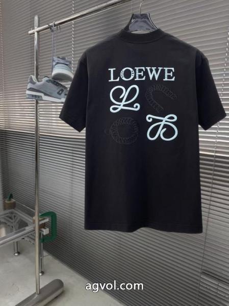 ブランド コピー 販売 店贅沢な気分 ファション性の高い 旬の気分を絶妙に半袖TシャツLOEWE 1