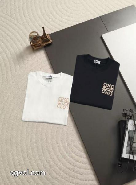 ブランド コピー 優良夏季流行り 低価格 新品入荷2026LOEWE半袖Tシャツ 3