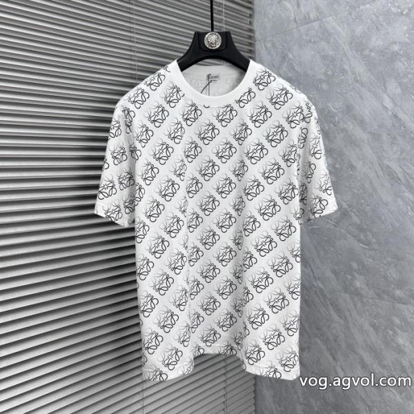 ブランド コピーLOEWEモードな逸品 即発送最新作！ 快適な着心地半袖Tシャツ 0 