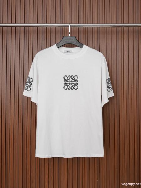 LOEWE赤字超特価新品 爆買い格安 注目を集める半袖Tシャツスーパー コピー ブランド 通販 0