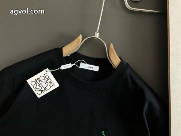 最新作期間限定セール 実用性が高い VIP価格ブランド 品 コピー半袖TシャツLOEWE 5