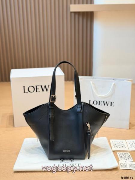LOEWEバッグコピー 商品 ブランド人気のオシャレものから オシャレな雰囲気 毎年大人気商品 2