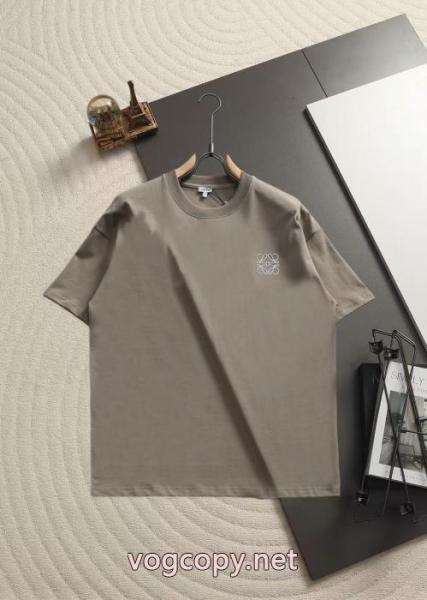 お得260%新品 安価 視線を集めて半袖TシャツLOEWEブランド 偽物 激安 6