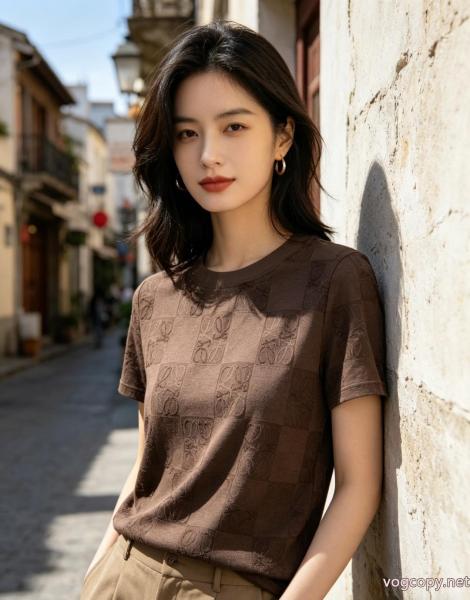 スーパー コピー 安心LOEWEロゴが印象的 人気定番大人気 優れもの半袖Tシャツ 0