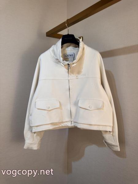 ファッション 人気 大人シンプルな 数量限定特別価格コートLOEWE激安 ブランド 通販 1