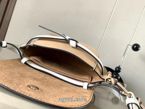 2026限定モデル 新しい品質保証 大特価2026バッグ偽 ブランド 購入LOEWE.. 5 