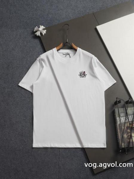 視線を集めて 好評モデル 年末で限定アイテム偽 ブランド 通販LOEWE半袖Tシャツ 0
