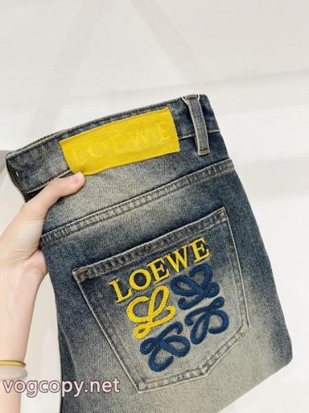 季節限定販売 周りの視線を圧倒する新作 少量入荷☆限定モデル偽 ブランドLOEWEジーンズ 3