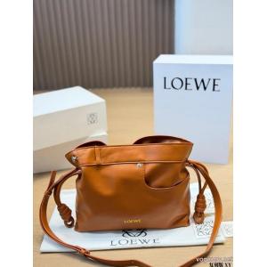 バッグ少量販売 新作入荷限定セール 機能性抜群！LOEWEブランド コピー ショップ