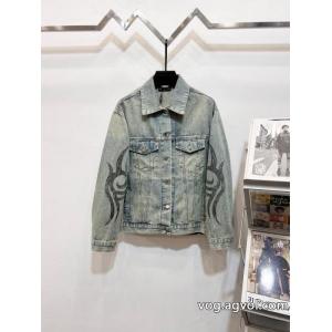 人気話題 人気の高い 肌触りの気持ちい〜 balenciaga偽物 ブランド ショップコート