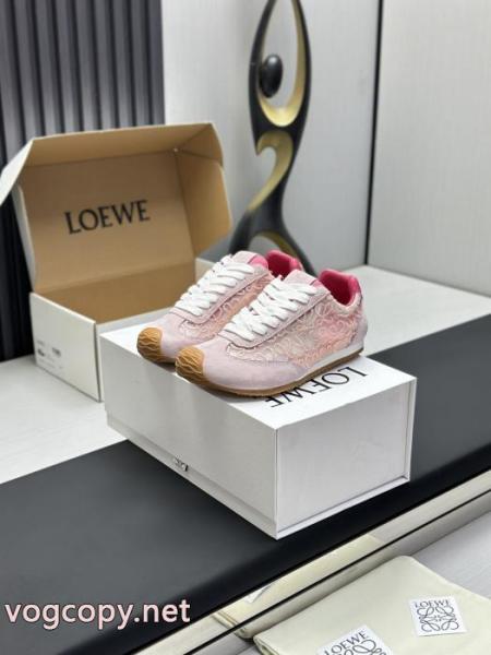 最前線に注目 世の流行に左右されないデザイン 先行入荷ロエベブランド スーパー コピー 店舗スニーカー. 1