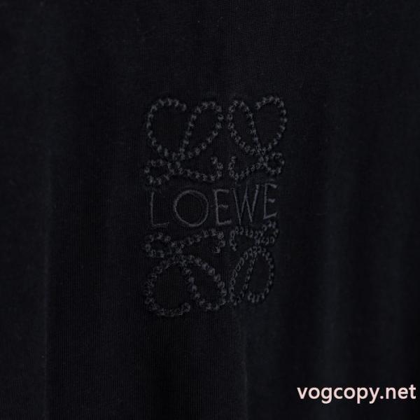 LOEWEロジェウェイ26 ss新型布刺繍重工半袖破れて古い丸首Tシャツを作る 1