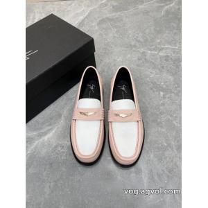 先行受注 履き心地抜群 残り僅かGIUSEPPE ZANOTTIブランド コピー ショップブーツ..
