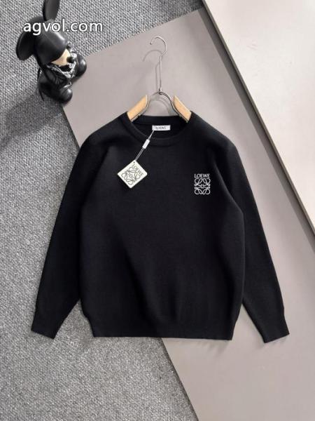 高いファション性 最前線2026 透け感新作がイチ推しコピー 商品 販売セーターロエベ 3