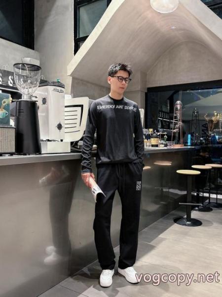 雑誌掲載 爆発的な人気 好感度の高い人気販売激安 通販 専門店スラックスLOEWE 2