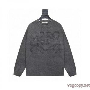 ロエベセーター今季注目 爆発的な人気 今年流ブランド コピー s 級